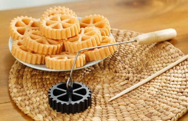 Nonstick Kokis Mould
